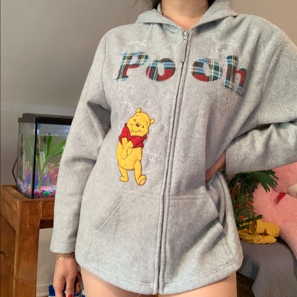 Disney Sweaters - Pooh sweater